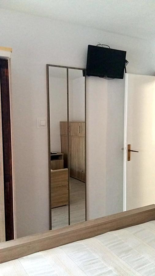 Apartment Rusnjak Novigrad  Exterior photo